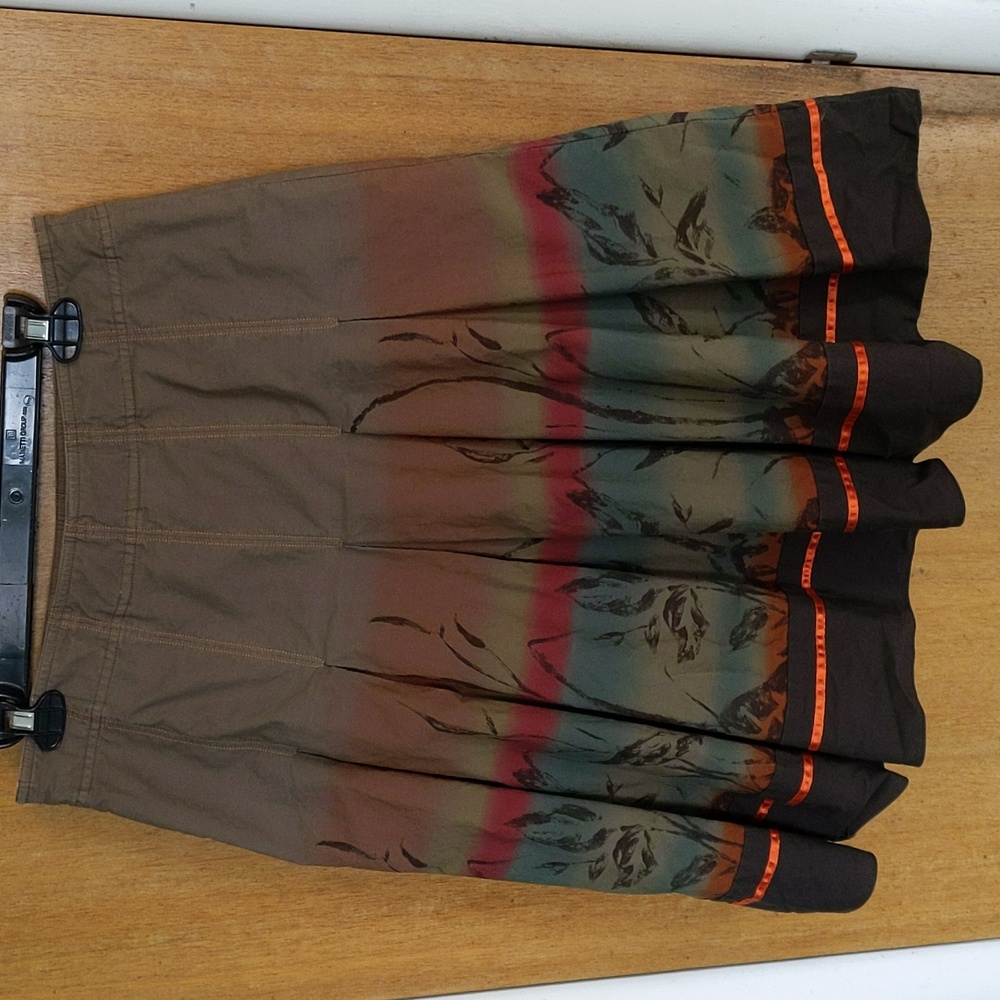 DKNY women's skirt size 6 - Picture 3 of 8